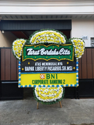 Papan Bunga Duka di Yalengga